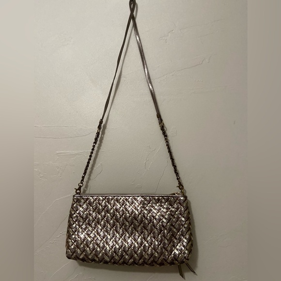 Elliot Lucca~Vtg~Metallic~Bronze/Gold/Taupe~Woven~Soft Leather~Crossbody~Handbag - Picture 9 of 16